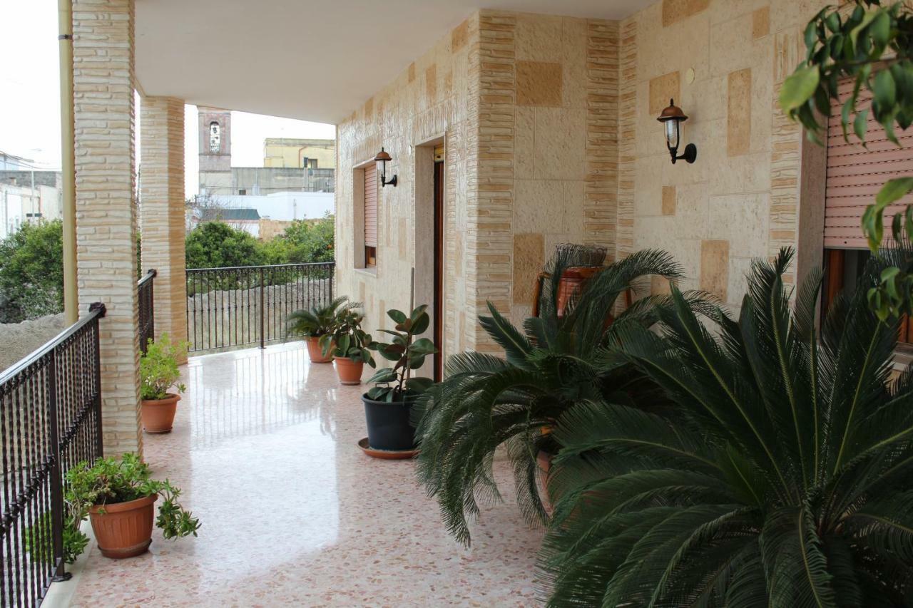 Antico Borgo Villa Monacizzo Exterior photo